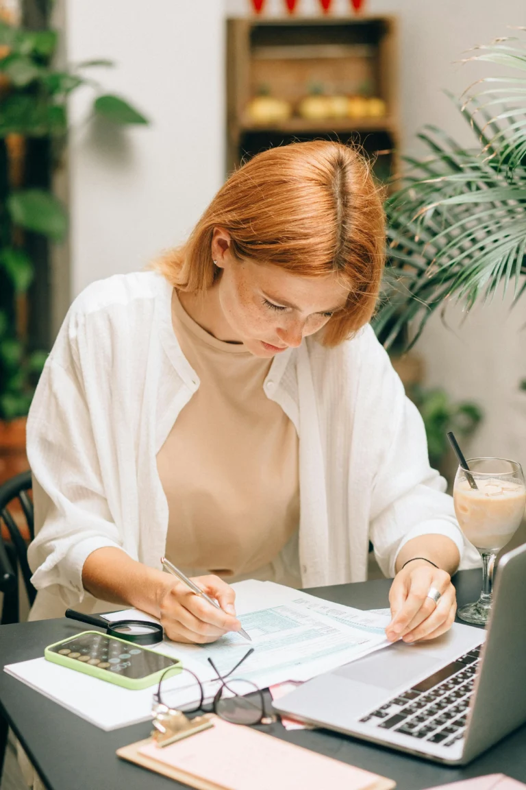 Top 31 Passive Income Strategies to Leave the 9-5 Behind: Achieve Financial Freedom in 2025
