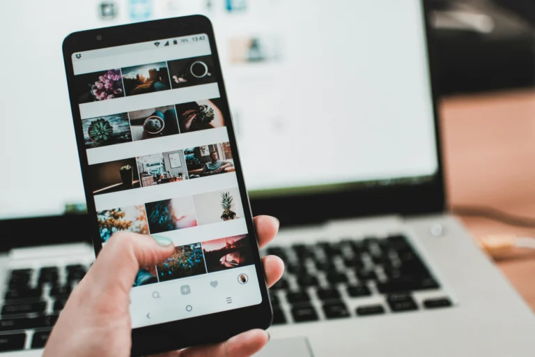 Learn how I earned $2,000 in one month selling digital products—even with a small audience. Simple steps to create, market, and sell successfully!
