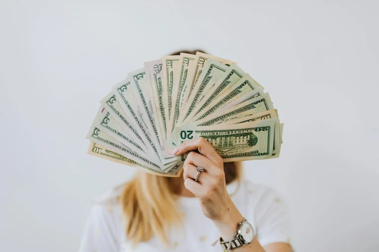 The Key to Financial Freedom: 7 Best Passive Income Ideas for 2025
